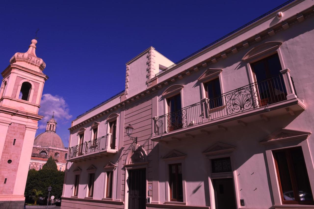 Palazzo Galifi Hotel Paterno  Exterior photo